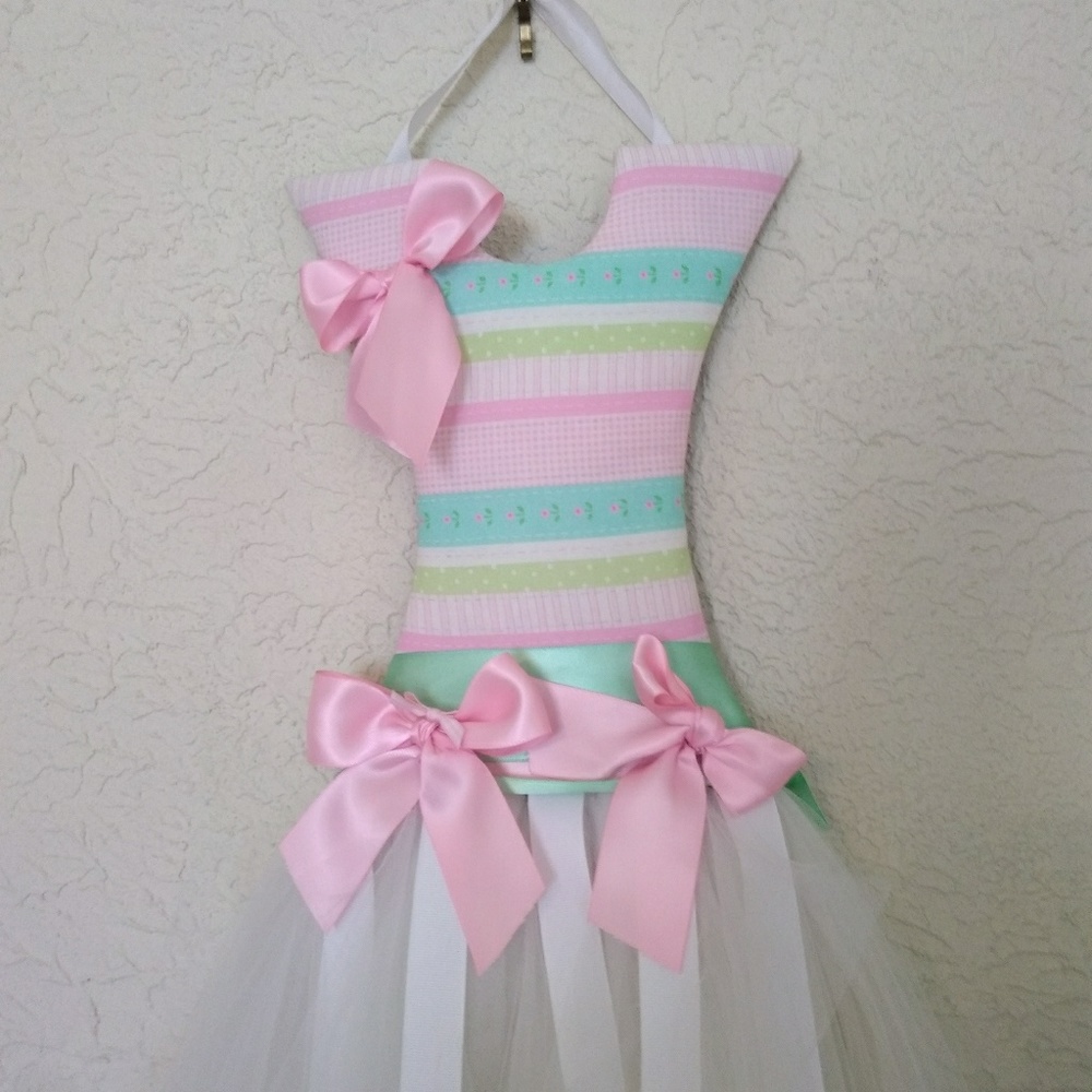Ballerina decor for a little girls room.